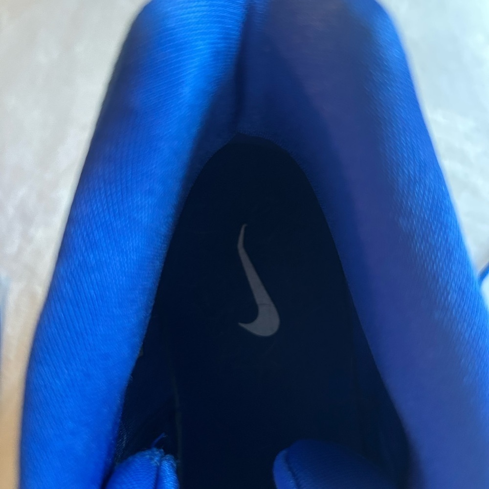 Blue Nike Air Force 72 engineered athletic sneakers with mesh upper and Velcro - Picture 6 of 8